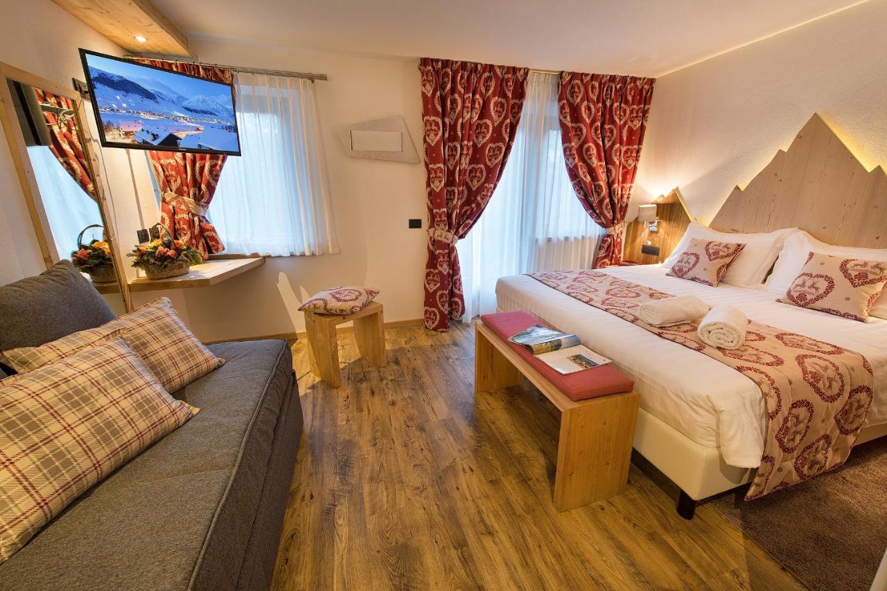 Hotel Bucaneve Livigno Eksteriør billede