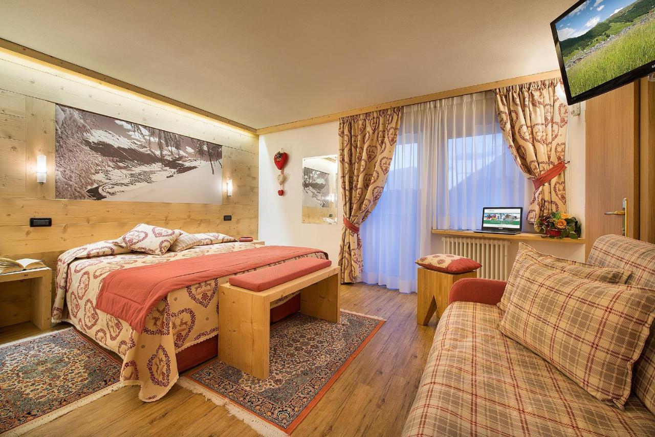 Hotel Bucaneve Livigno Eksteriør billede