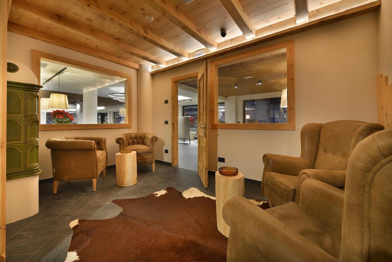 Hotel Bucaneve Livigno Eksteriør billede